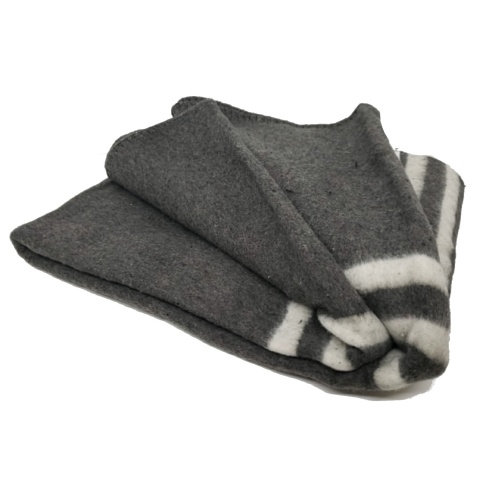 Emergency and survival blanket 59x69 inch 150x175cm mixed fibers printed stripes